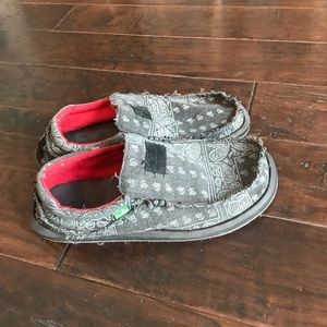 Sanuk slip on shoes
